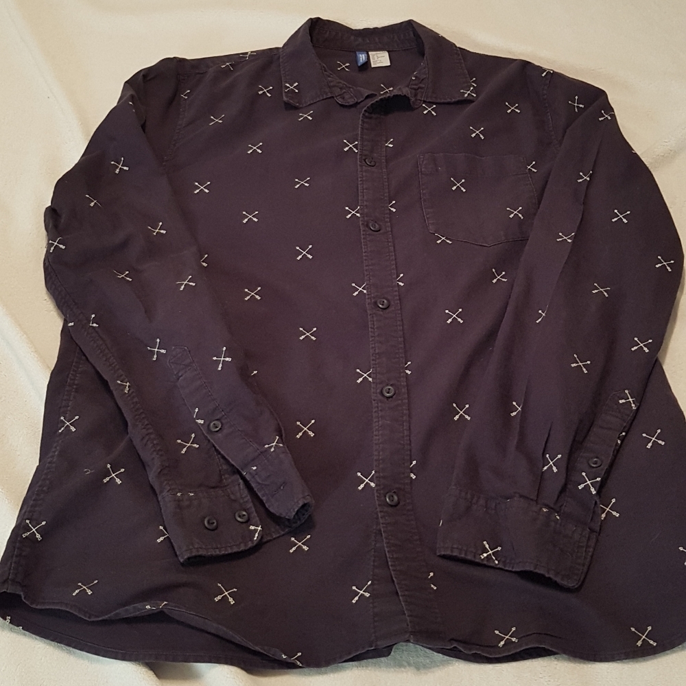 Men's Navy H & M shirt Size L